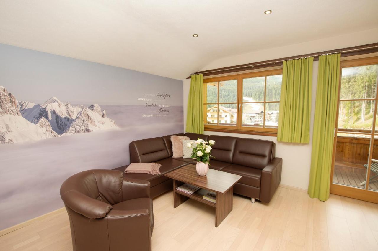 Ferienwohnung "Mein Alpenjuwel" Filzmoos Exterior foto